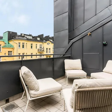 Toeoeloe Penthouse Apartment