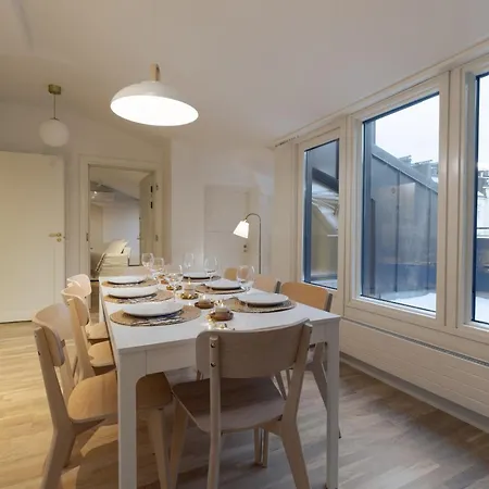 Toeoeloe Penthouse Apartment Helsinki