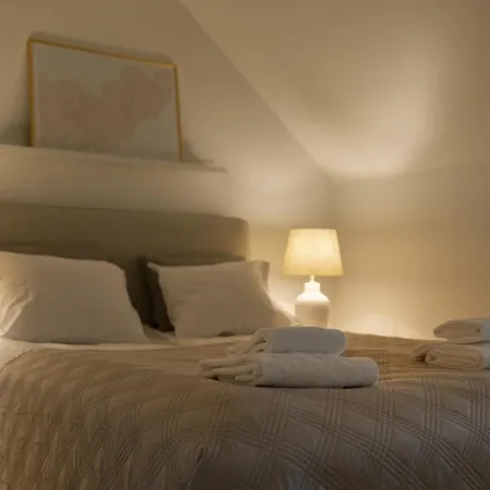 Lägenhet Toeoeloe Penthouse